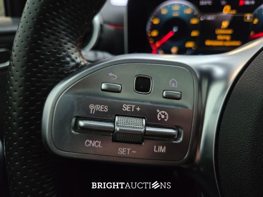 Mercedes-Benz A180 Business Solution AMG Night Upgrade 136pk 2019 (Origineel-NL) A-klasse, XZ-671-J