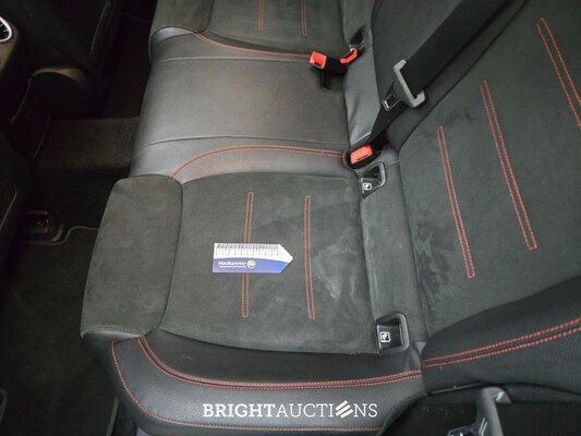 Mercedes-Benz A180 Business Solution AMG Night Upgrade 136pk 2019 (Origineel-NL) A-klasse, XZ-671-J