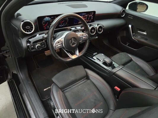Mercedes-Benz A180 Business Solution AMG Night Upgrade 136pk 2019 (Origineel-NL) A-klasse, XZ-671-J