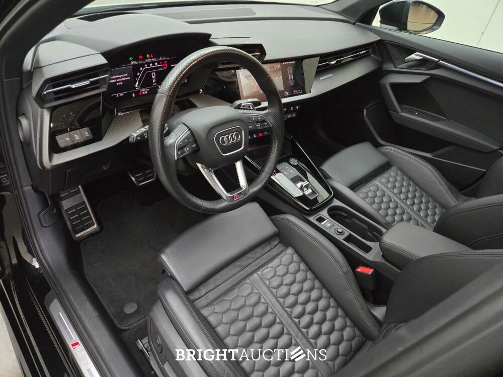 Audi A3 RS3 Limousine RS 3 2.5 TFSI Quattro 400pk 2021, P-732-FT