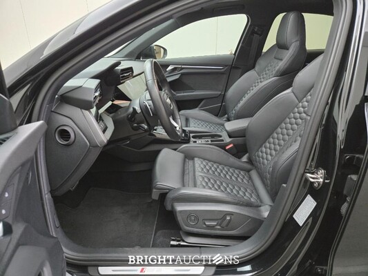 Audi A3 RS3 Limousine RS 3 2.5 TFSI Quattro 400pk 2021, P-732-FT