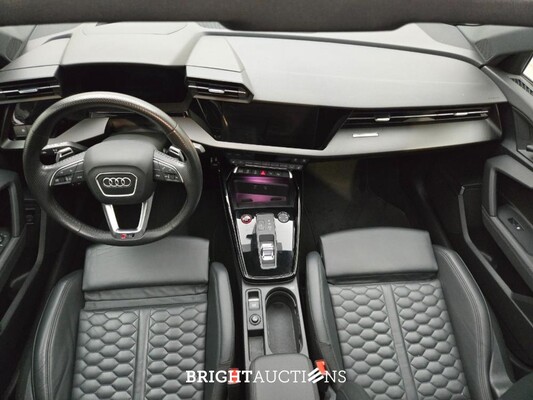 Audi A3 RS3 Limousine RS 3 2.5 TFSI Quattro 400pk 2021, P-732-FT