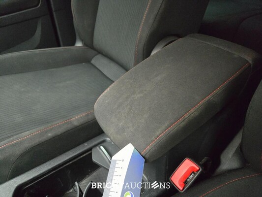 Volkswagen Tiguan ACT Comfortline Business R 1.4 TSI 150pk 2017, TB-401-Z
