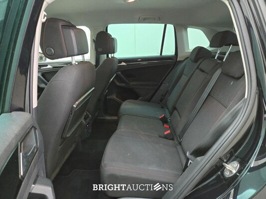 Volkswagen Tiguan ACT Comfortline Business R 1.4 TSI 150pk 2017, TB-401-Z
