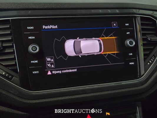 Volkswagen T-Roc Sport 1.5 TSI 150pk 2018, XN-170-H