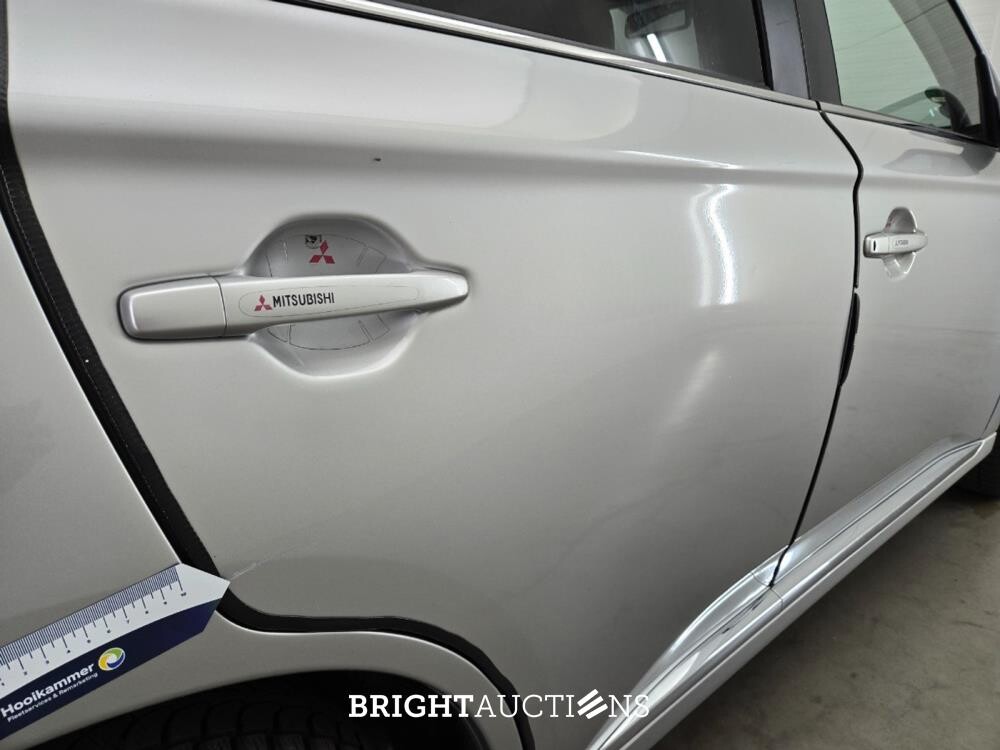 Mitsubishi Outlander PHEV Pure 2.4 311pk 2019 (Origineel-NL), XG-633-V