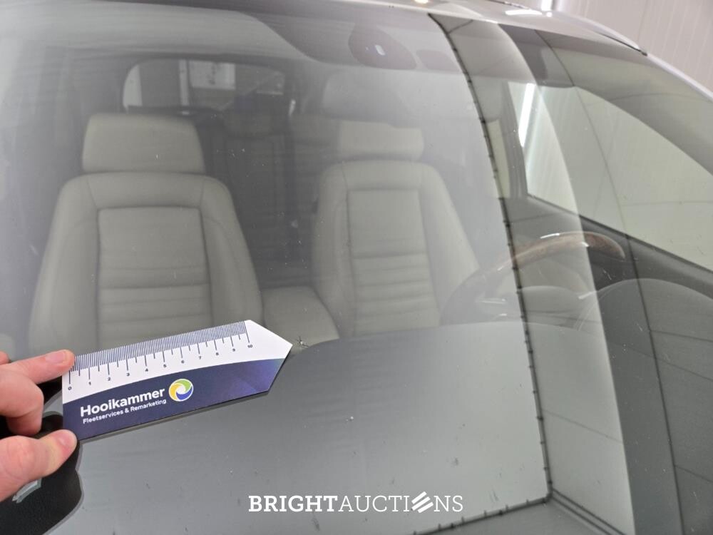 Mitsubishi Outlander PHEV Pure 2.4 311pk 2019 (Origineel-NL), XG-633-V