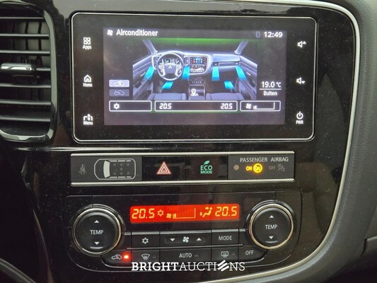 Mitsubishi Outlander PHEV Pure 2.4 311pk 2019 (Origineel-NL), XG-633-V
