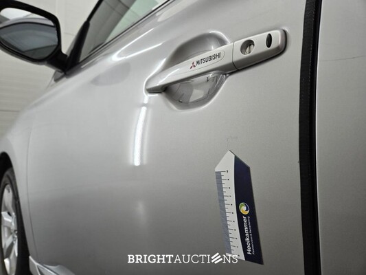 Mitsubishi Outlander PHEV Pure 2.4 311pk 2019 (Origineel-NL), XG-633-V
