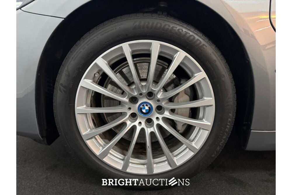 BMW 530e Business Edition Plus 292pk 2023 (Original-NL) 5er-Reihe, T-498-JN