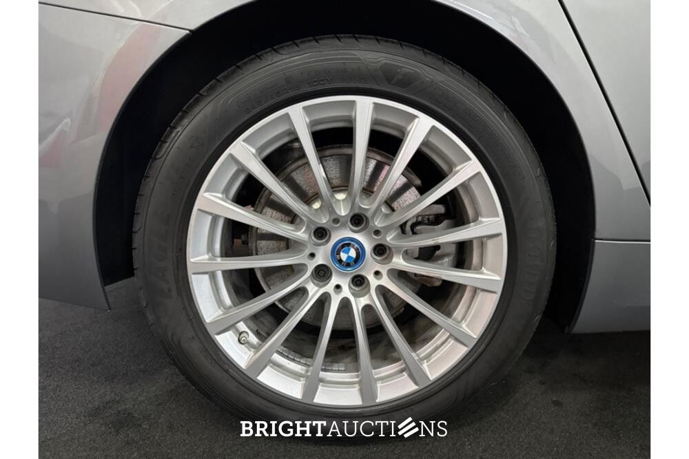 BMW 530e Business Edition Plus 292pk 2023 (Original-NL) 5er-Reihe, T-498-JN
