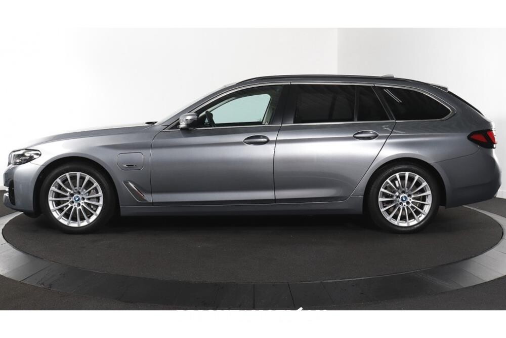 BMW 530e Business Edition Plus 292pk 2023 (Original-NL) 5er-Reihe, T-498-JN