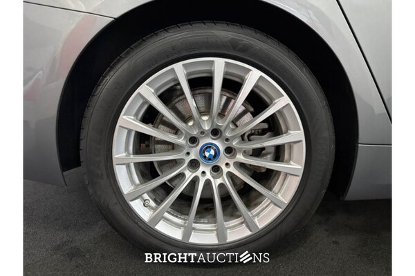 BMW 530e Business Edition Plus 292pk 2023 (Original-NL) 5er-Reihe, T-498-JN