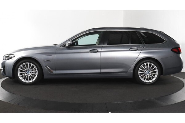 BMW 530e Business Edition Plus 292pk 2023 (Original-NL) 5er-Reihe, T-498-JN