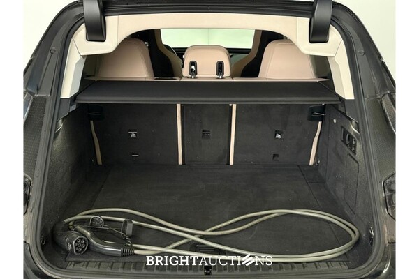 BMW iX xDrive40 Executive 77 kWh 326pk 2022 (Original-NL), P-510-KJ