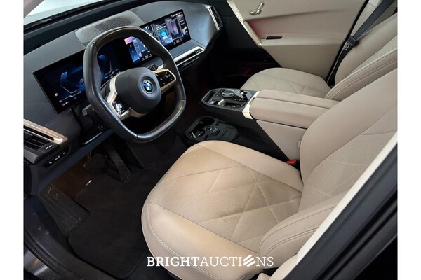 BMW iX xDrive40 Executive 77 kWh 326pk 2022 (Original-NL), P-510-KJ