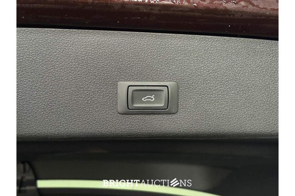 Audi Q8 55 S Edition Quattro 115 kWh 408 pk 2023 (Original-NL), X-750-HL