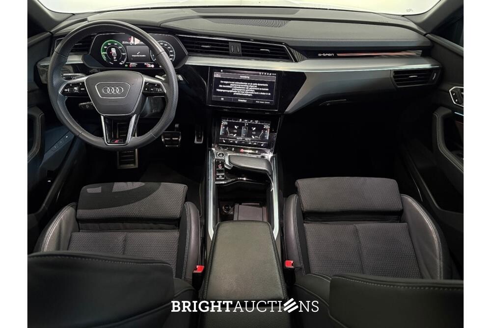 Audi Q8 55 S Edition Quattro 115 kWh 408 pk 2023 (Original-NL), X-750-HL