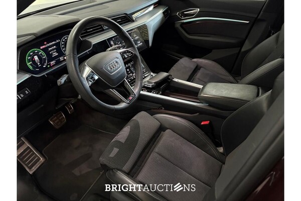 Audi Q8 55 S Edition Quattro 115 kWh 408 pk 2023 (Original-NL), X-750-HL