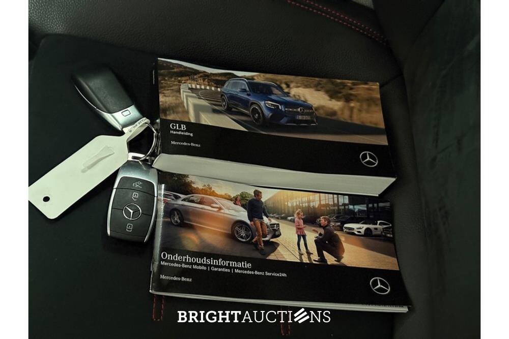 Mercedes-Benz GLB 180 Business Solution AMG 136pk 2021 (Original-NL) GLB-Klasse, L-654-DV