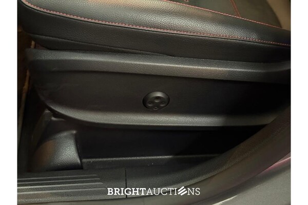 Mercedes-Benz GLB 180 Business Solution AMG 136pk 2021 (Original-NL) GLB-Klasse, L-654-DV