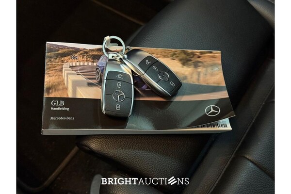 Mercedes-Benz GLB180d Business Solution Luxury 115pk 2021 (Original-NL) GLB-Klasse, K-264-LG
