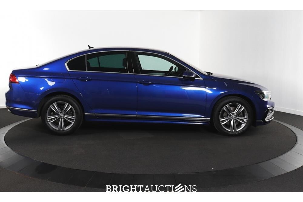 Volkswagen Passat Elegance Business R 1.5 TSI 149pk 2020 (Original-NL), H-005-BZ