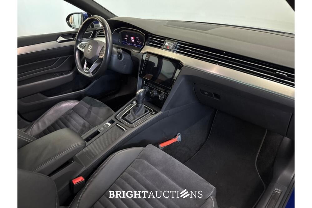Volkswagen Passat Elegance Business R 1.5 TSI 149pk 2020 (Original-NL), H-005-BZ