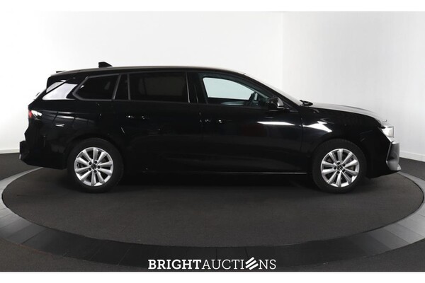 Opel Astra Sports Tourer Business Edition 1.2 130pk 2023 (Origineel-NL), T-371-HV