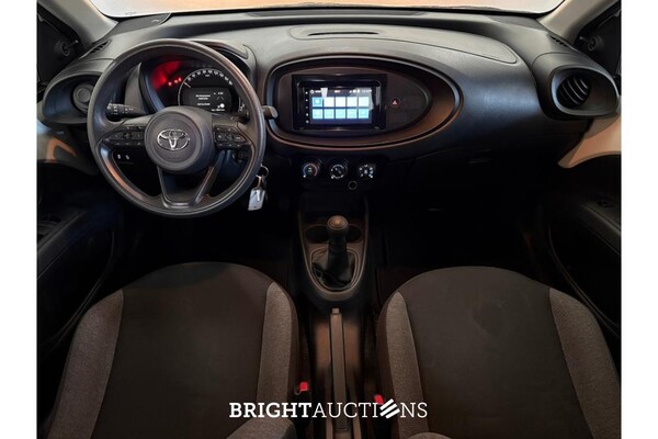 Toyota Aygo-X VVT-i MT 1.0 72pk 2023 (Origineel-NL), T-283-GJ