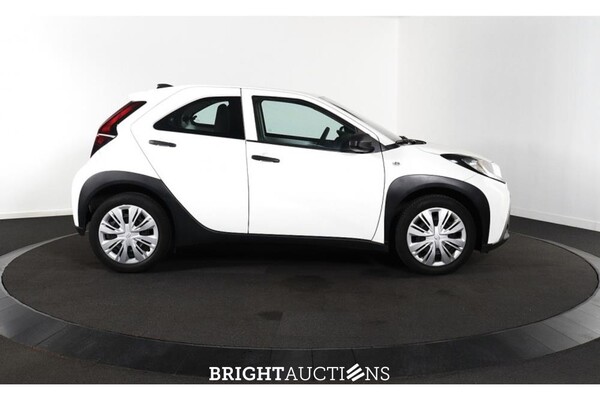 Toyota Aygo-X VVT-i MT 1.0 72pk 2023 (Origineel-NL), T-283-GJ
