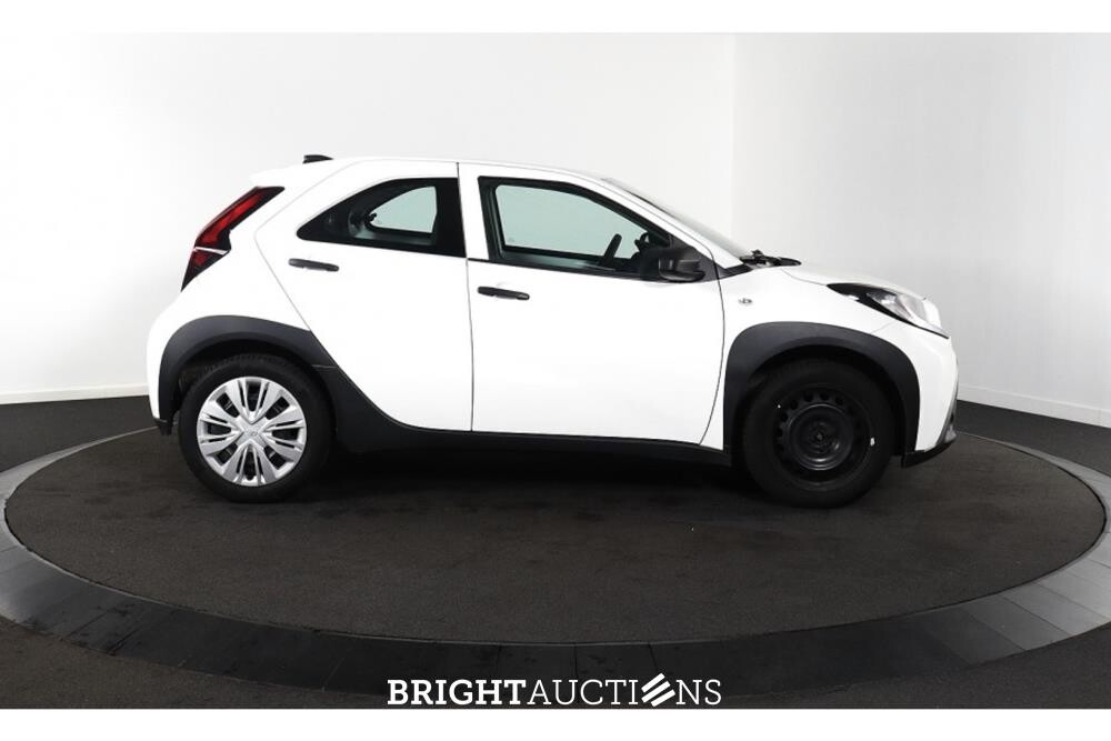 Toyota Aygo-X VVT-i MT 1.0 72pk 2023 (Origineel-NL), T-286-GJ