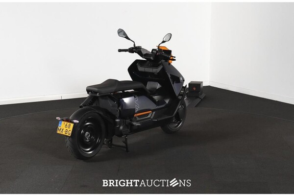 BMW Sonstiges CE 04 42pk 2025, 68-MX-BG