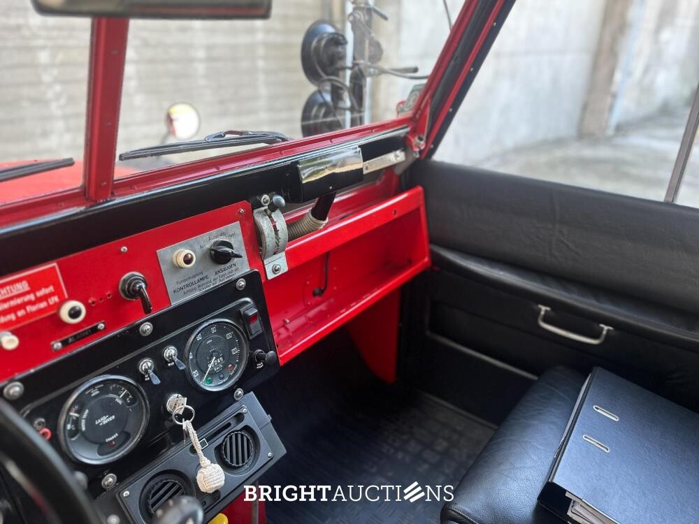 Land Rover 109 Series II BRANDWEER 78pk 1969, AM-25-29