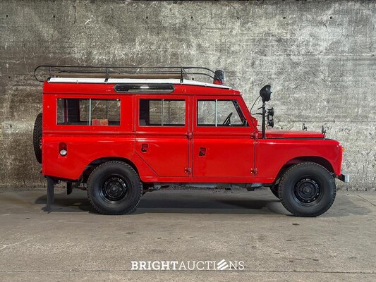 Land Rover 109 Series II BRANDWEER 78pk 1969, AM-25-29