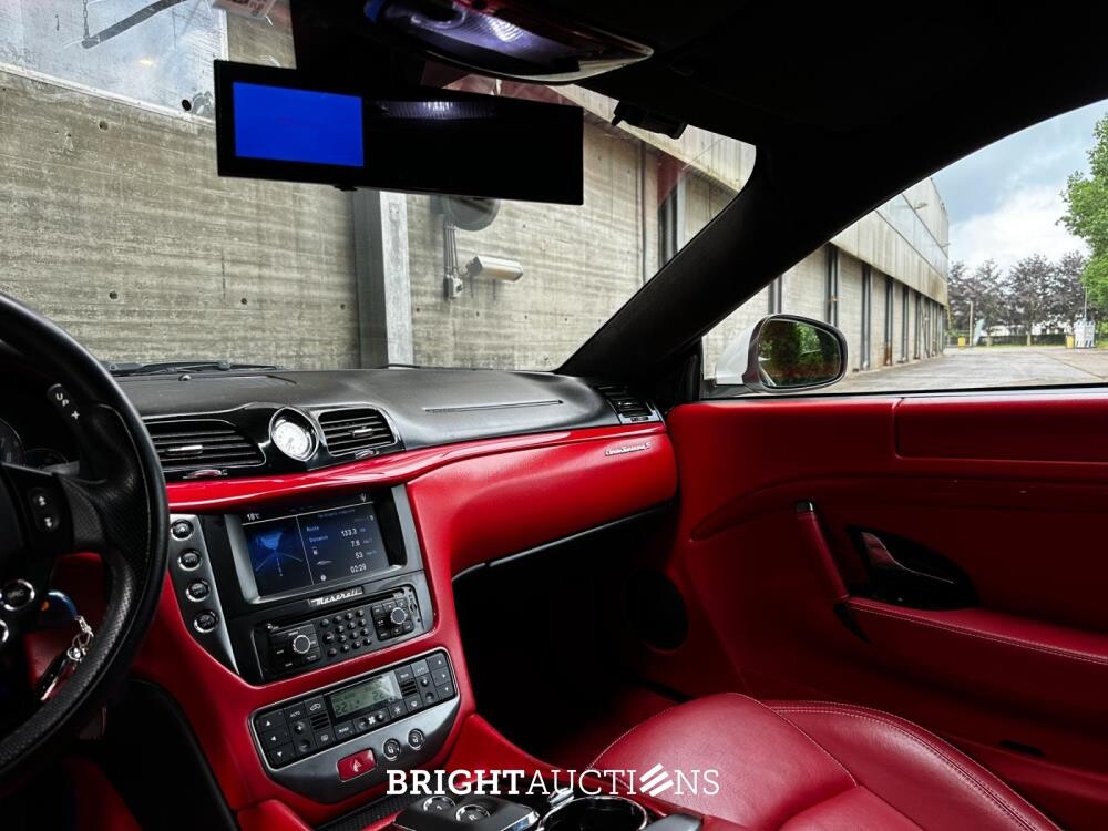 Maserati Granturismo S 4.7 V8 440pk MC Shift 440pk 2009