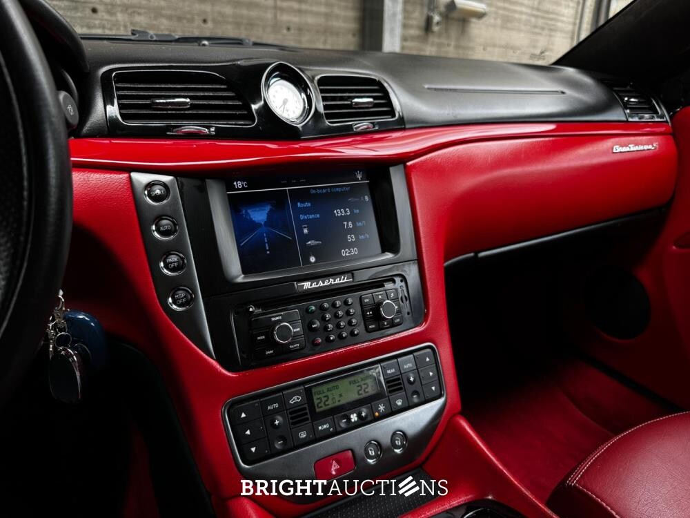 Maserati Granturismo S 4.7 V8 440pk MC Shift 440pk 2009