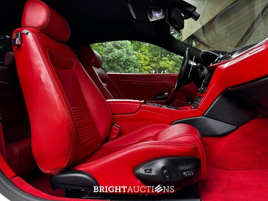 Maserati Granturismo S 4.7 V8 440pk MC Shift 440pk 2009