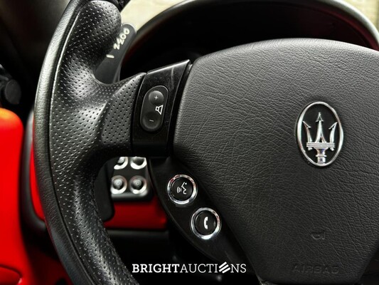 Maserati Granturismo S 4.7 V8 440pk MC Shift 440pk 2009