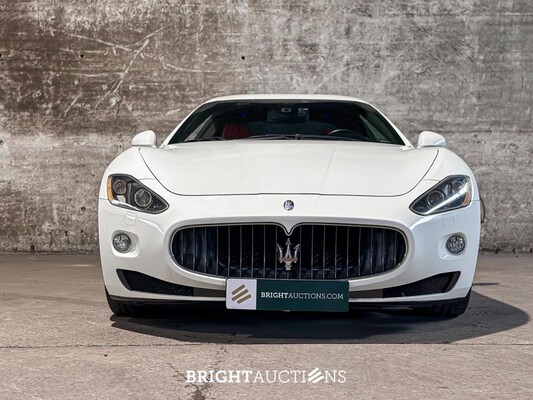 Maserati Granturismo S 4.7 V8 440pk MC Shift 440pk 2009