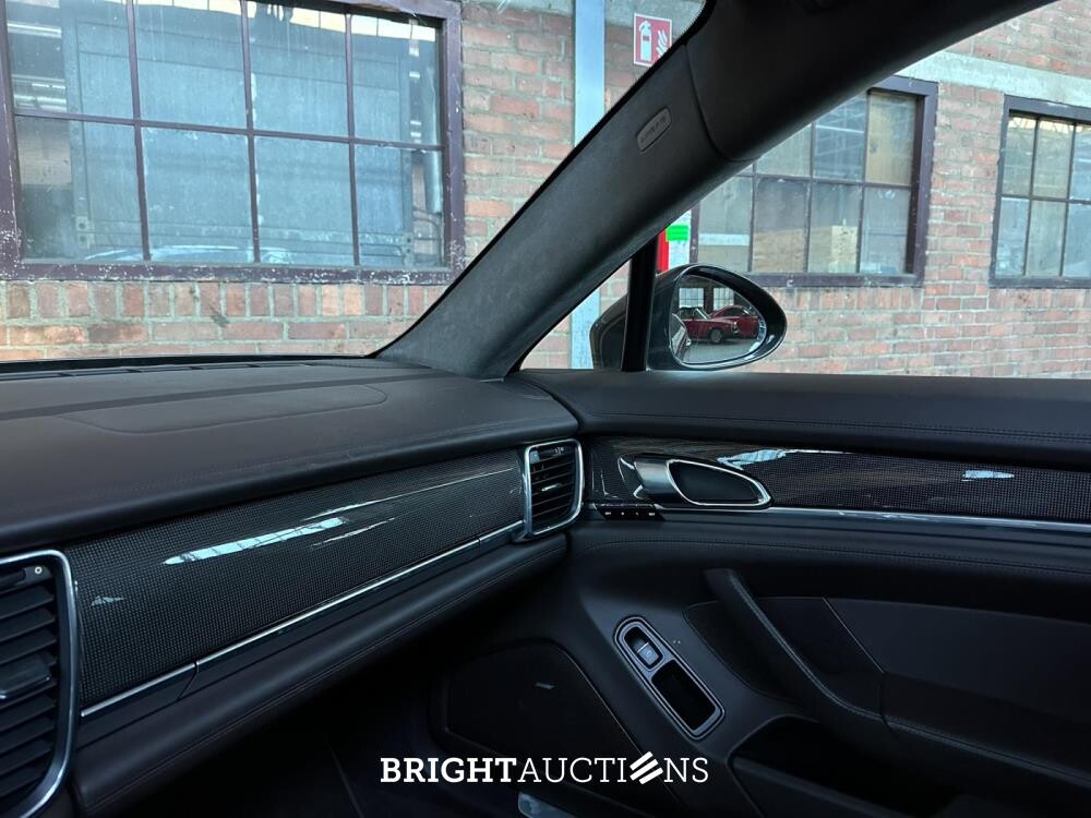 Porsche Panamera Turbo 4.8 V8 500pk 2009 Sport-Chrono, N-110-LT Youngtimer