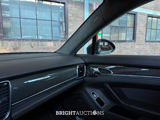 Porsche Panamera Turbo 4.8 V8 500pk 2009 Sport-Chrono, N-110-LT Youngtimer