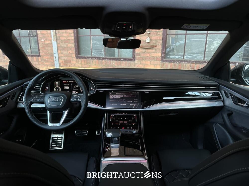Audi Q8 55 TFSIe Quattro 3.0 V6 S-Line -NEW- 394PK 2025 Plug-In Hybrid (Manufacturer's Warranty)