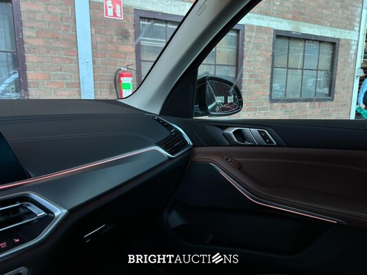 BMW X5 xDrive30d High Executive 265pk 2019, J-714-TF