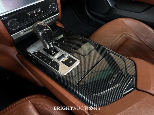 Maserati Quattroporte GTS 3.8 V8 531pk 2013 (CARBON) (29.000 KM)