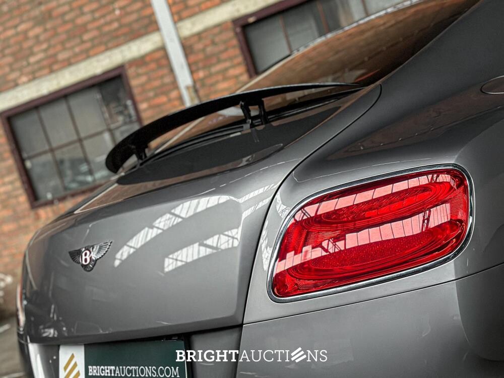 Bentley Continental GT 4.0 V8 500pk 2015 (8-speed)