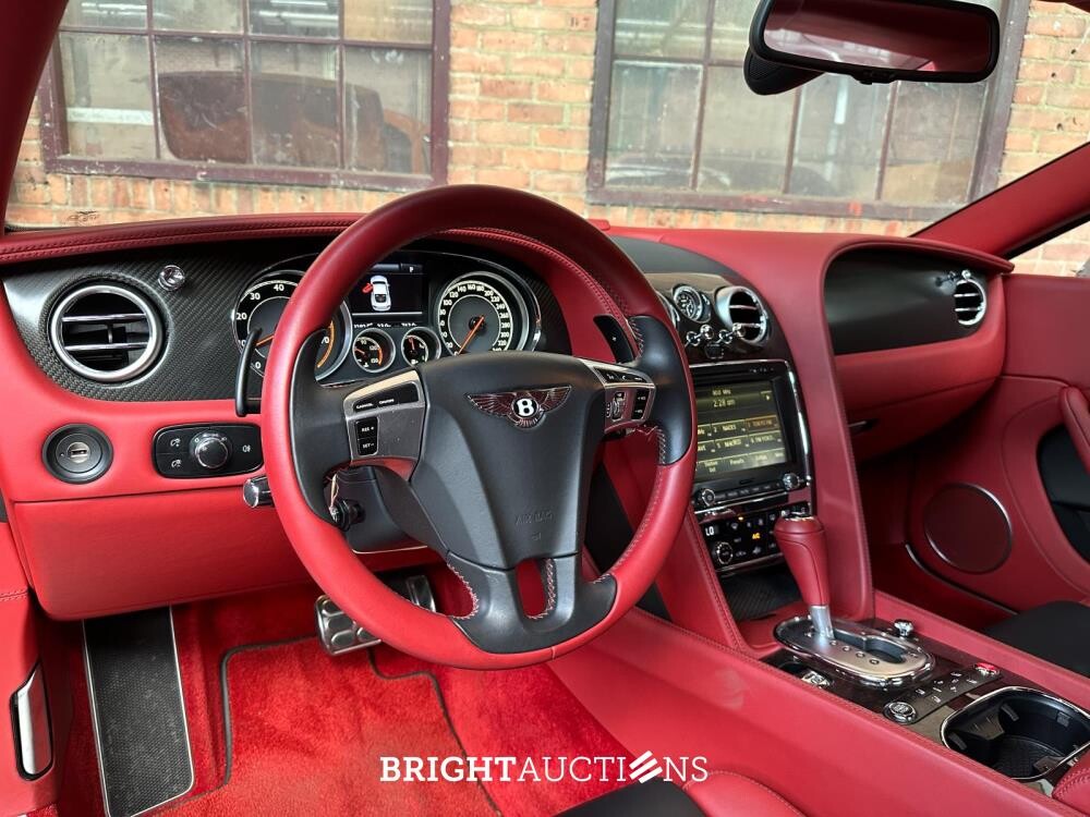 Bentley Continental GT 4.0 V8 500pk 2015 (8-speed)