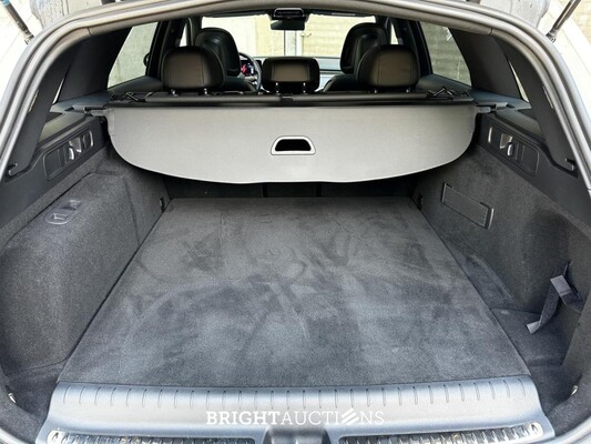 Mercedes-Benz C300 e Estate C-klasse Business Line Limited 204pk 2022, GKG-26-Z