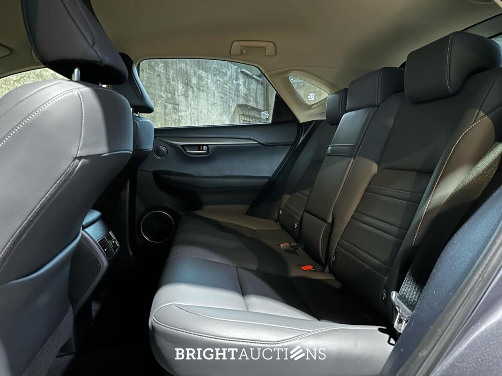 Lexus NX 300h Executive Line 2.5 AWD 184pk 2021 Plug-In Hybrid, KGK-71-F