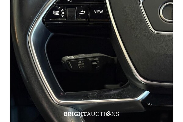 Audi e-tron 55 S edition Quattro 95 kWh 408pk 2021 (Origineel-NL), L-559-DX